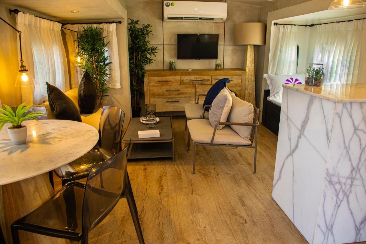 אג'מן Caravana Beach Resort Al Zorah מראה חיצוני תמונה