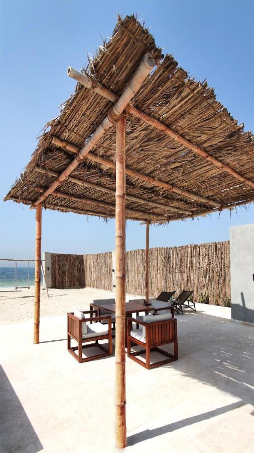 אג'מן Caravana Beach Resort Al Zorah מראה חיצוני תמונה