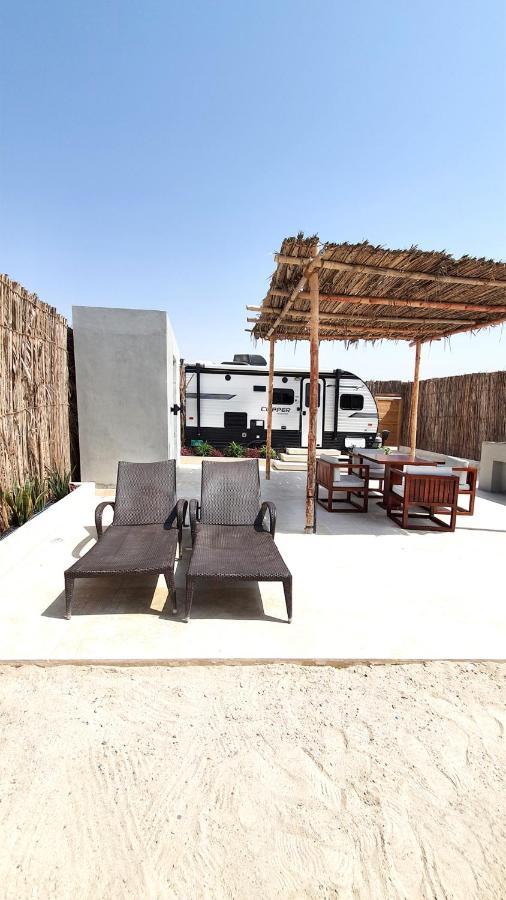 אג'מן Caravana Beach Resort Al Zorah מראה חיצוני תמונה