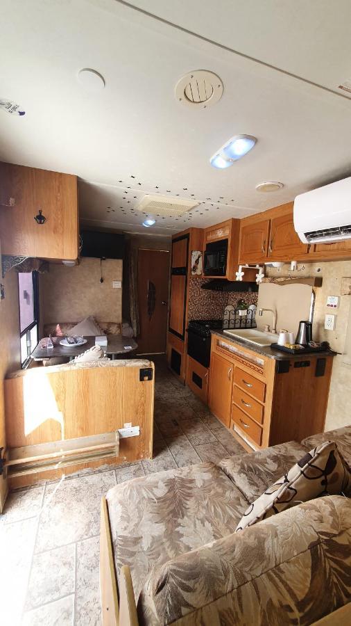אג'מן Caravana Beach Resort Al Zorah מראה חיצוני תמונה