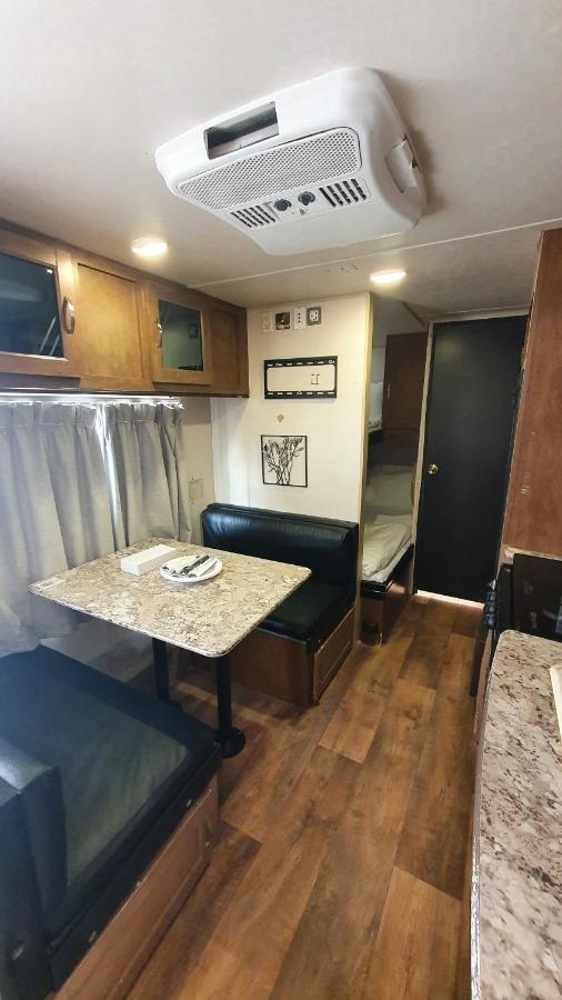 אג'מן Caravana Beach Resort Al Zorah מראה חיצוני תמונה