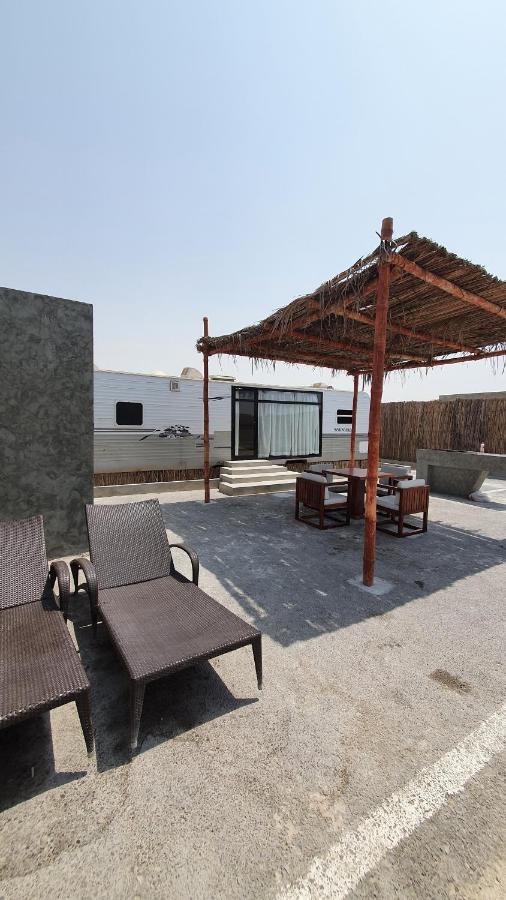 אג'מן Caravana Beach Resort Al Zorah מראה חיצוני תמונה